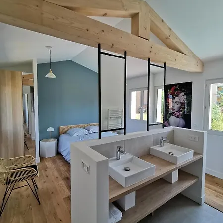 Captivating 8Bed House In Saint-Tropez Beach 25Min 度假居 圣特罗佩